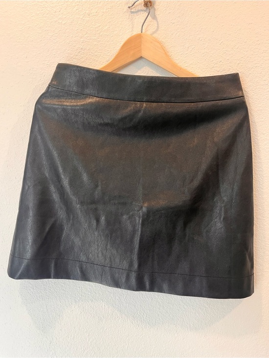 J. Crew Dresses & Skirts - J. Crew Black Leather Mini Skirt